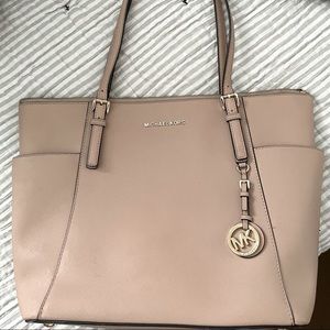 Michael Kors Tote